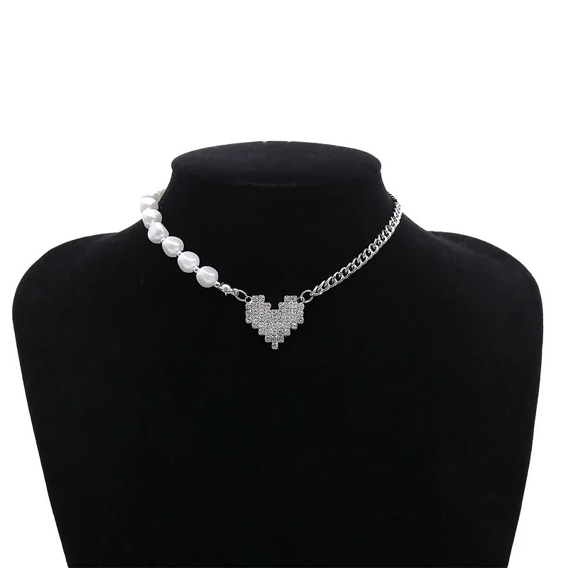 

Elegant Rhinestone Heart Choker Necklace For Women Vintage Statement Beads Imitation Pearl Necklaces Fashion Jewelry