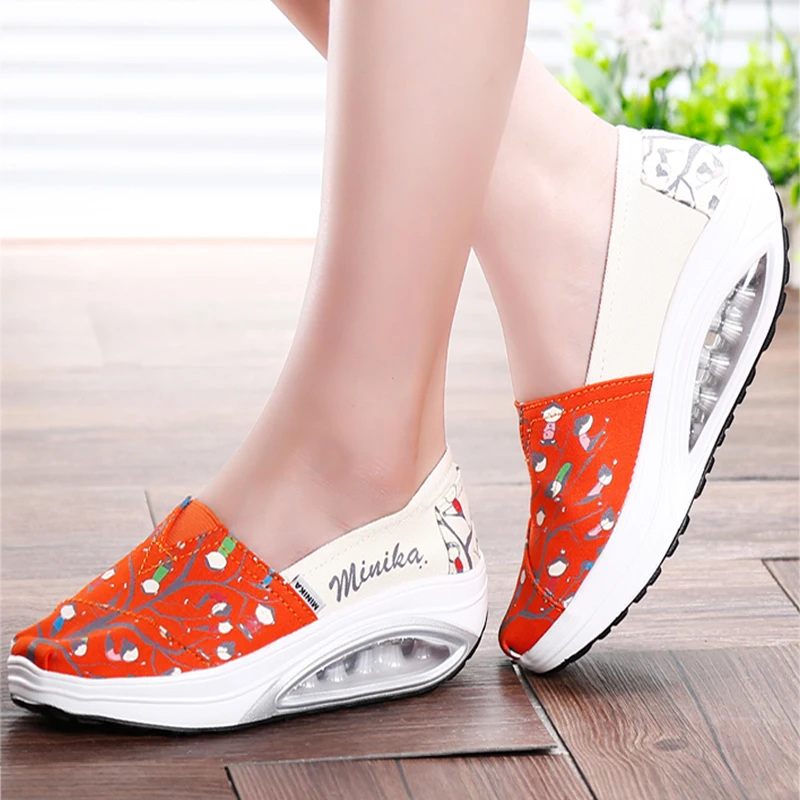 

Spring Ladies Shoes Canvas Sneakers Women Shoes Loafers Casual Height Increasing Swing Shoes sapato feminino XKD7079