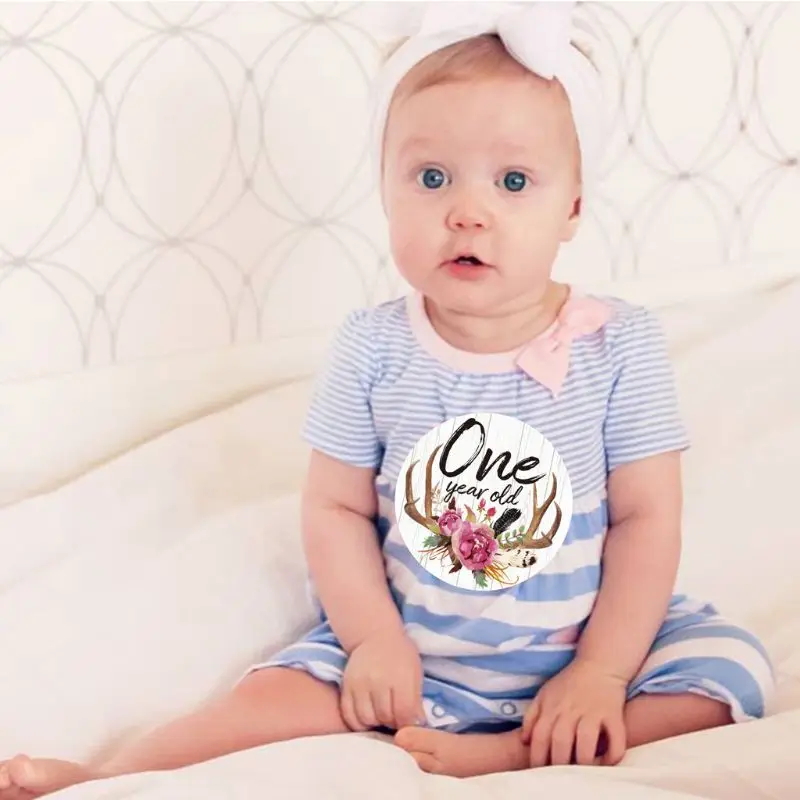 

First Year Monthly Milestone Photo Sharing Baby Belly Stickers, 1-12 Months, Neutral