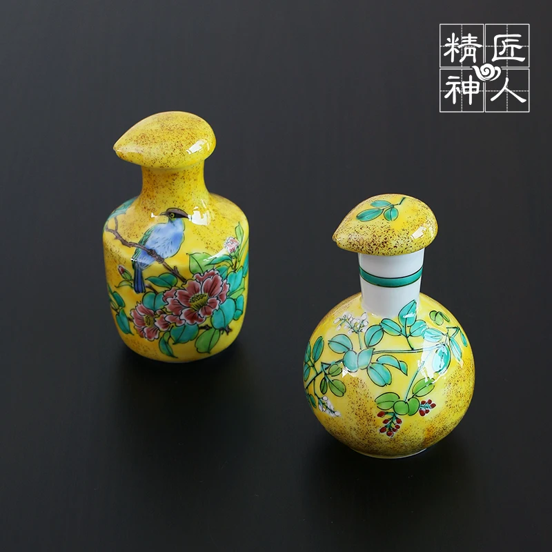 

painting of flowers and burning lines imported from Japan condiment bottles of ceramic flavor pot pot capped vinegar