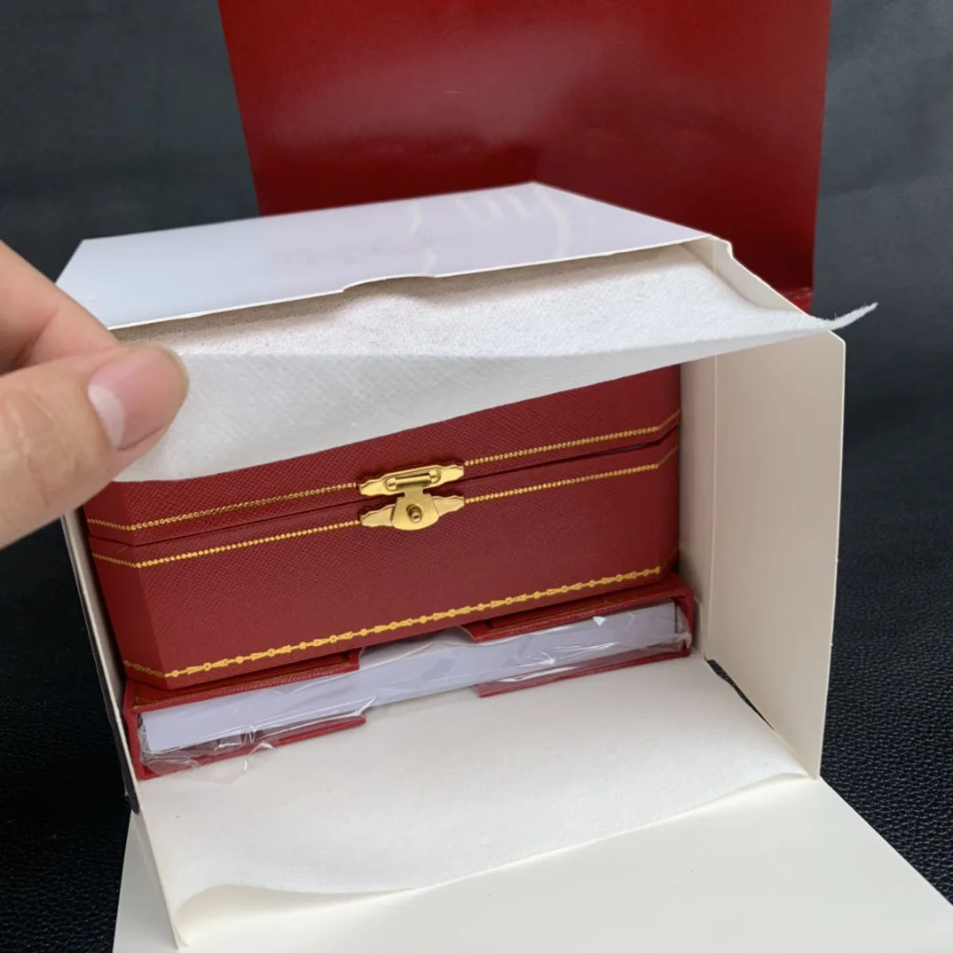 

High-Quality Branded Watch Box 004