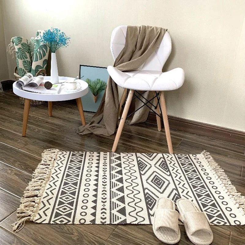 

Nordic handmade tassel floor mats three-dimensional tufted cotton linen door floor mats carpet living room door mats floor mats