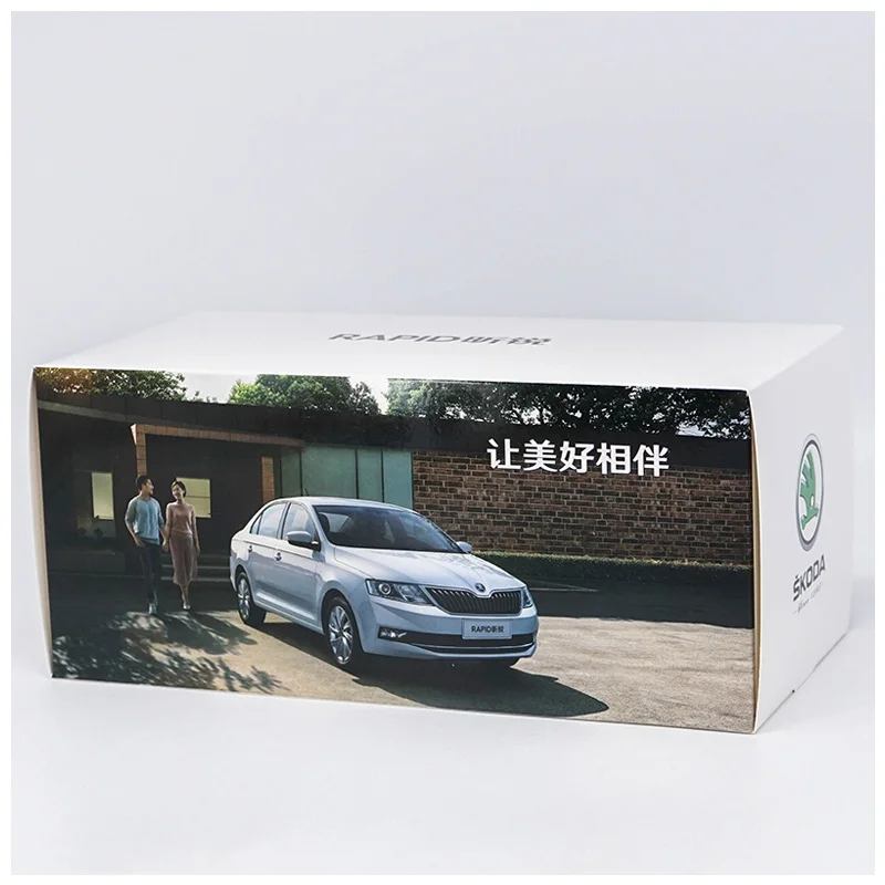 1:18 Высокая тщательная Skoda Rapid сплав модель автомобиля статические металлические модельные автомобили с оригинальной коробкой