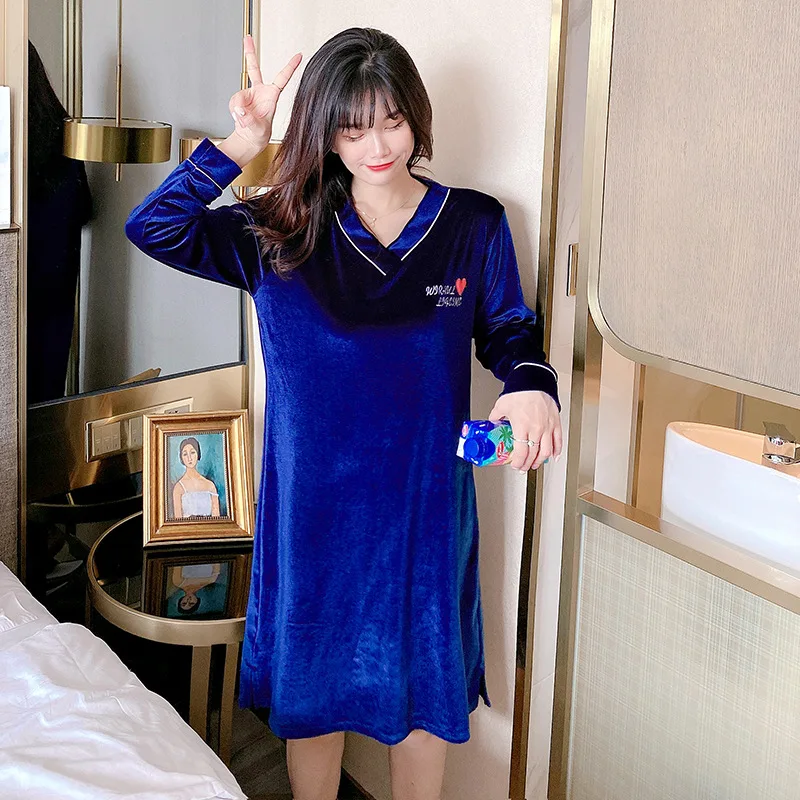Fall / Winter 2020 Nightdress Gold Velvet V-Neck Long Sleeve Solid Single Piece Household Women's Wear Sleep Tops Homing Dress