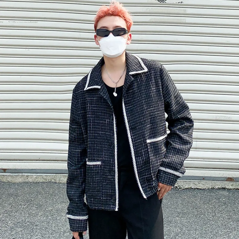 

Coats & Jackets