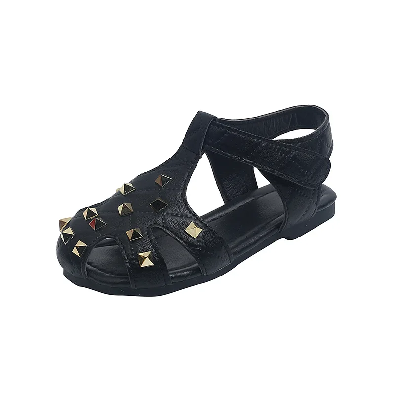 

2021 Summer New Children's Sandals Girls Rivet Soft Bottom Hollow Princess Shoes Toes-covered Flats Beach Sandals Breathable