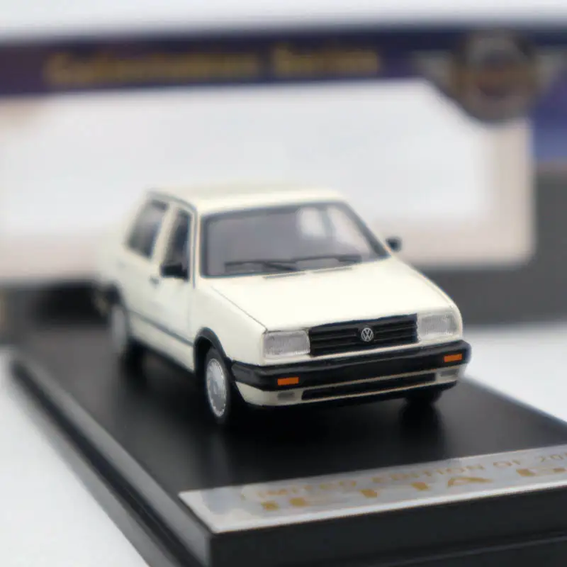 1:64 Automint Jetta GT литая металлическая Ограниченная серия белая Игрушечная