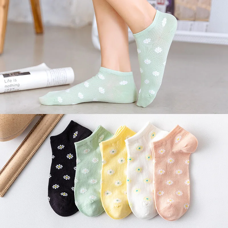 

Korean Version of The New Autumn and Winter Socks Women's Pure Cotton Mesh Breathable Cute Fresh Daisy Harajuku Socks Women