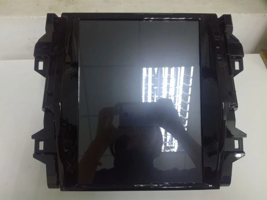 Автомобильный GPS навигатор в стиле Тесла с IPS экраном для TOYOTA Fortuner HILUX 2016 головное