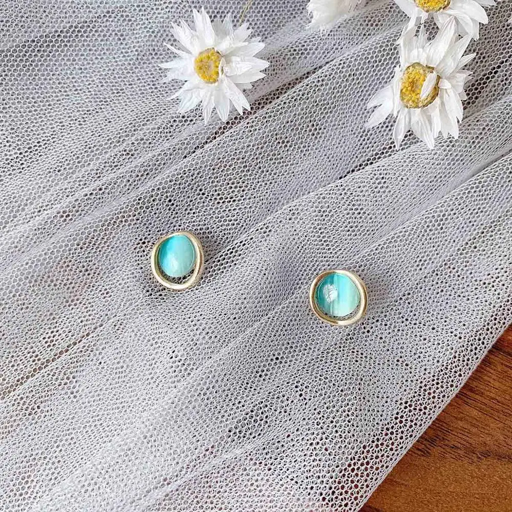 Женские акриловые серьги-гвоздики маленькие металлические серьги карамельных