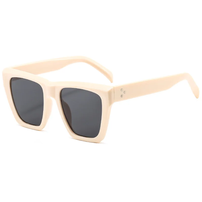 

2021 New Cat Eye Sunglasses Women Fashion Oversized Rivet Square Lens Vintage Glasses Men Shades Retro Black Oculos UV400