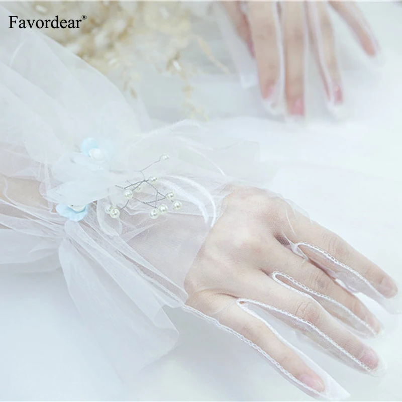

Favordear длина запястья палец жемчуг свадебные перчатки для женщин/невесты Тюль Свадебные перчатки корейский стиль Вечерние перчатки