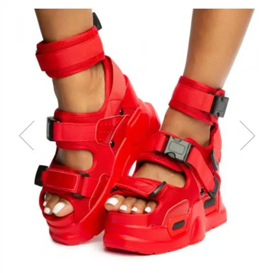 

SWONCO Chunky Sandals Women Summer Shoes High Top Belt Bucket Sandals Platform 2019 New Female Sexy High Heels Beach Sandal Shoe