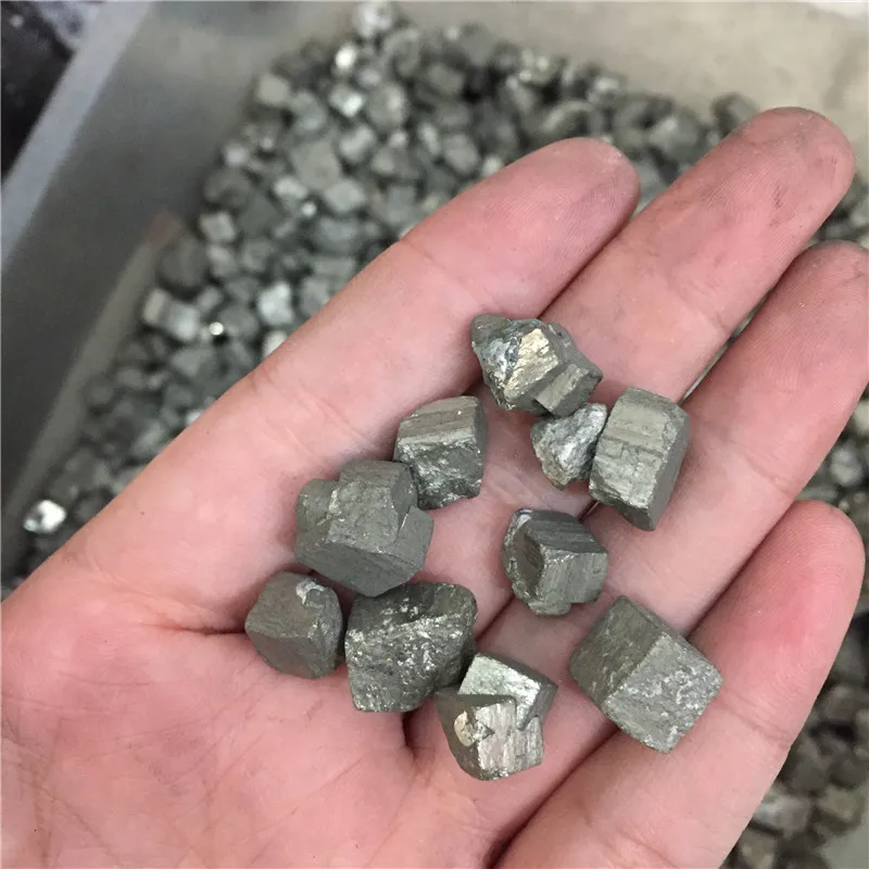 100 г натуральные железные пиритовые поврежденные камни и минералы для украшения