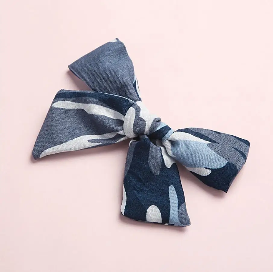

Newborn/Infant Camouflage Bows With Nylon Headband Knotted camouflage Nylon Headware Newborn, Infant, Toddler, Girl's