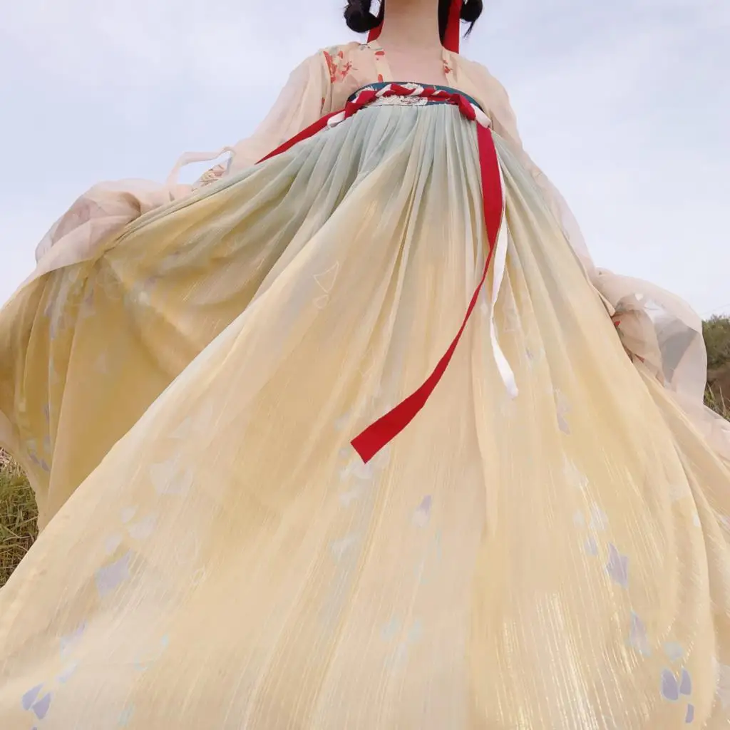 Костюм ханьфу улучшенный с элементами китайского цветочного принта женское