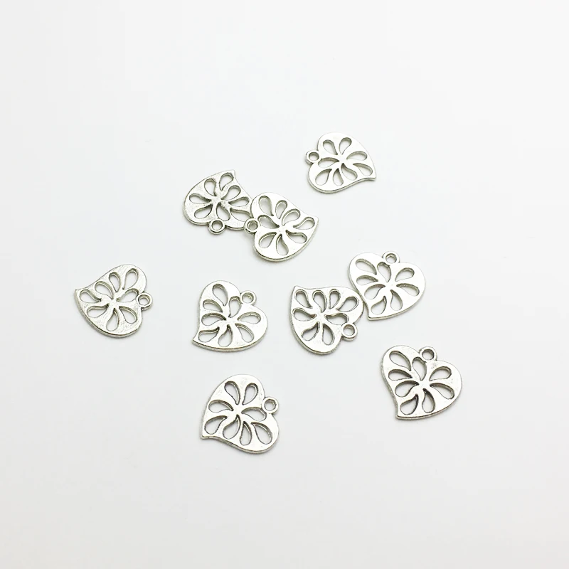 30 шт./лот модное серебряное кольцо с покрытием из вырез в форме сердца Шарм