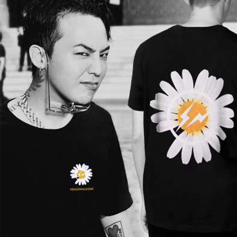 

KPOP G-Dragon Daisy Printing Short Sleeve Tee PEACEMINUSONE 100% Cotton T-shirt Fans Collection Summer Clothes x44