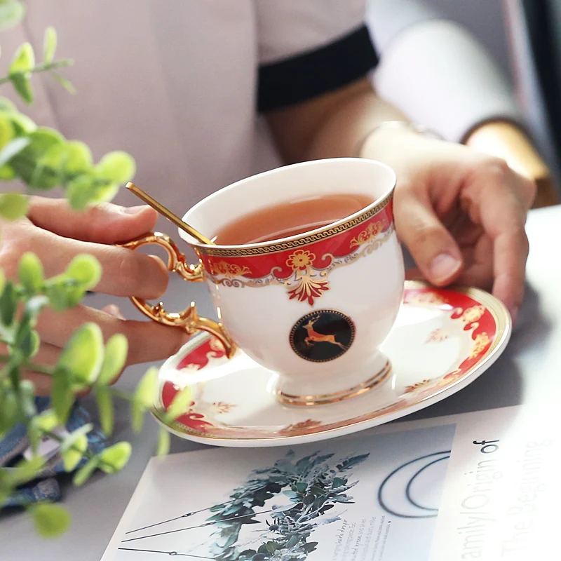 Роскошные европейские керамические чашки для кофе и блюдца китайский чай