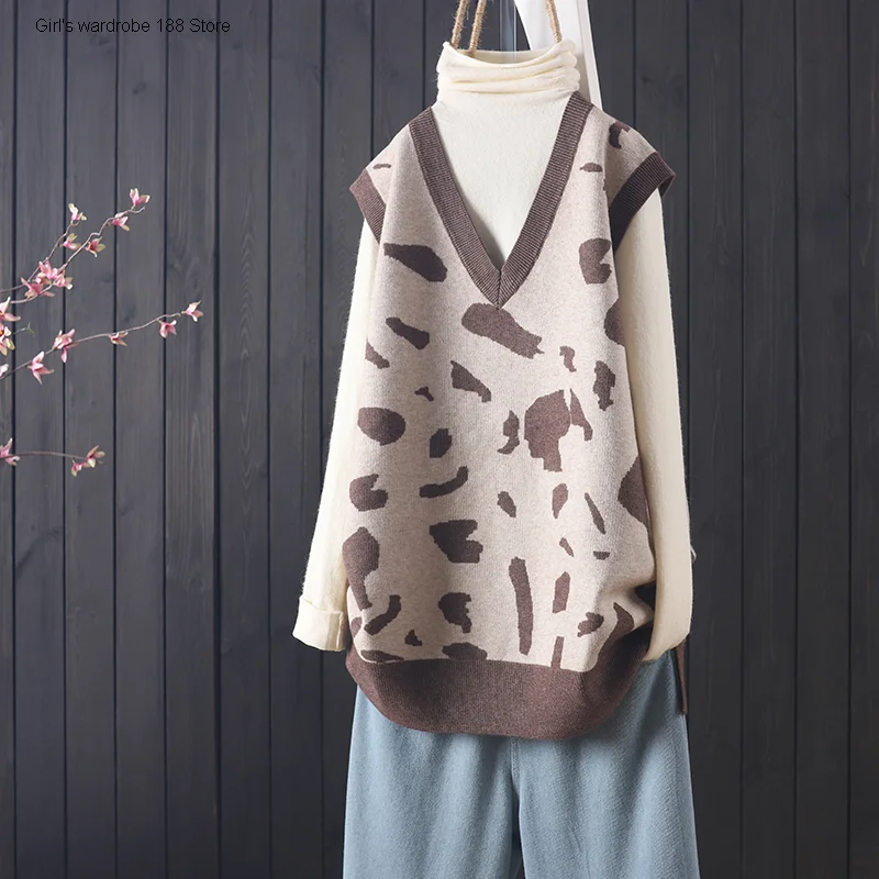 

autumn new products loose sleeveless Pullover knitted waistcoat women leisure core spun yarn embroidered