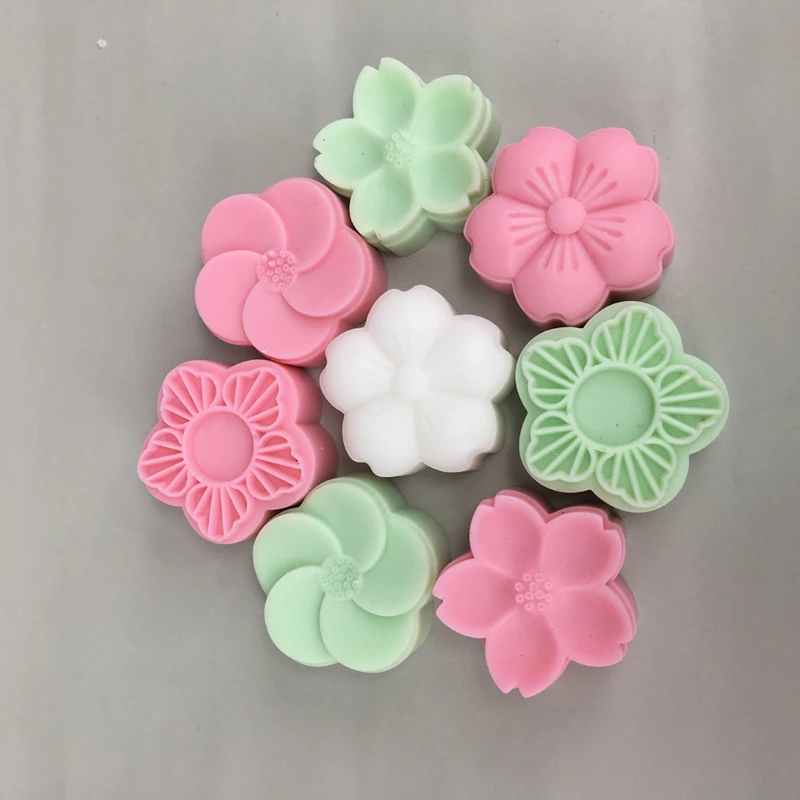 Формы для изготовления свечей силиконовые с 4 отверстиями мыла Луны пирожных