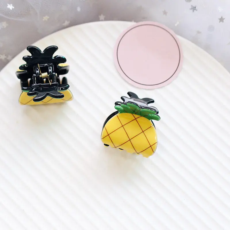 

1PC Fashion Women Cute Hair Pins Clip Mini Fruit Shape Hair Accessories Claws Pineapple Hair Pins Strawberry Styling Tools Hot