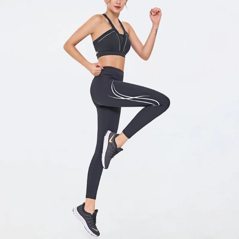 

Комплект Спортивный Женский, бесшовный, с бюстгальтером, с линиями