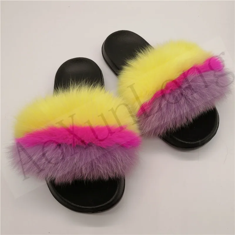 Шлепанцы женские из лисьего меха пляжные пушистые сандалии сланцы домашняя