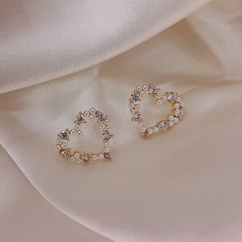 Корейские модные серьги-гвоздики с жемчугом в форме сердца Стразы для женщин 2020