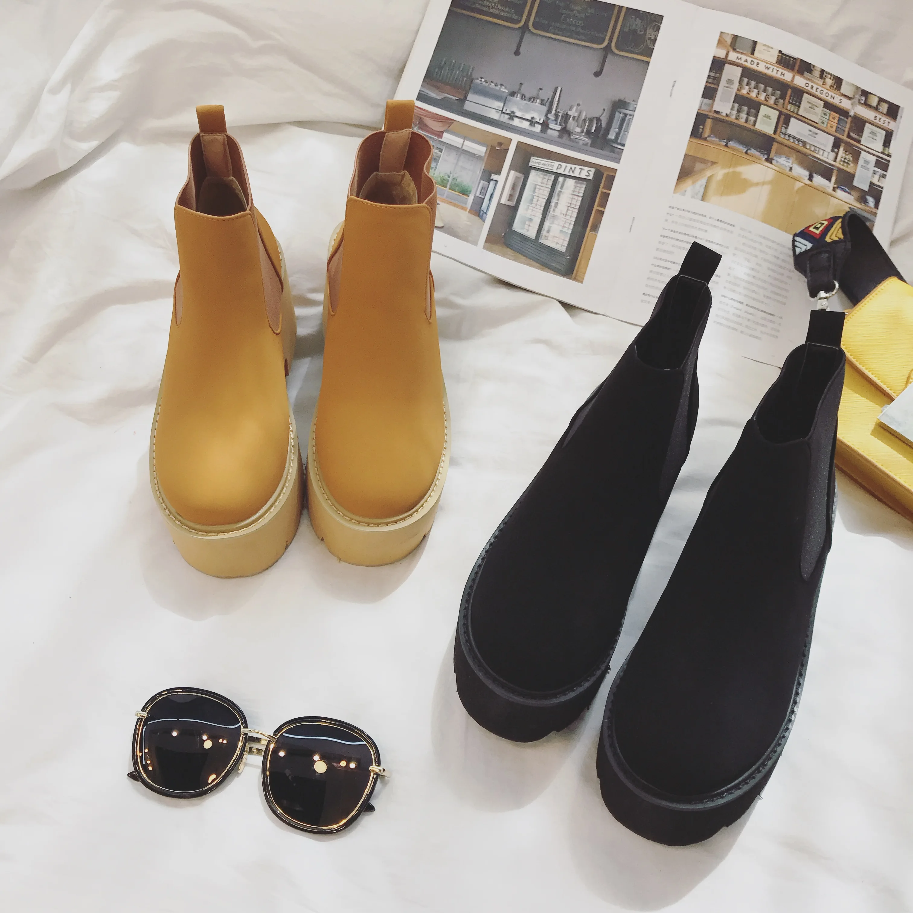 

Короткие однотонные женские ботинки на тонкой подошве, сезон весна-осень