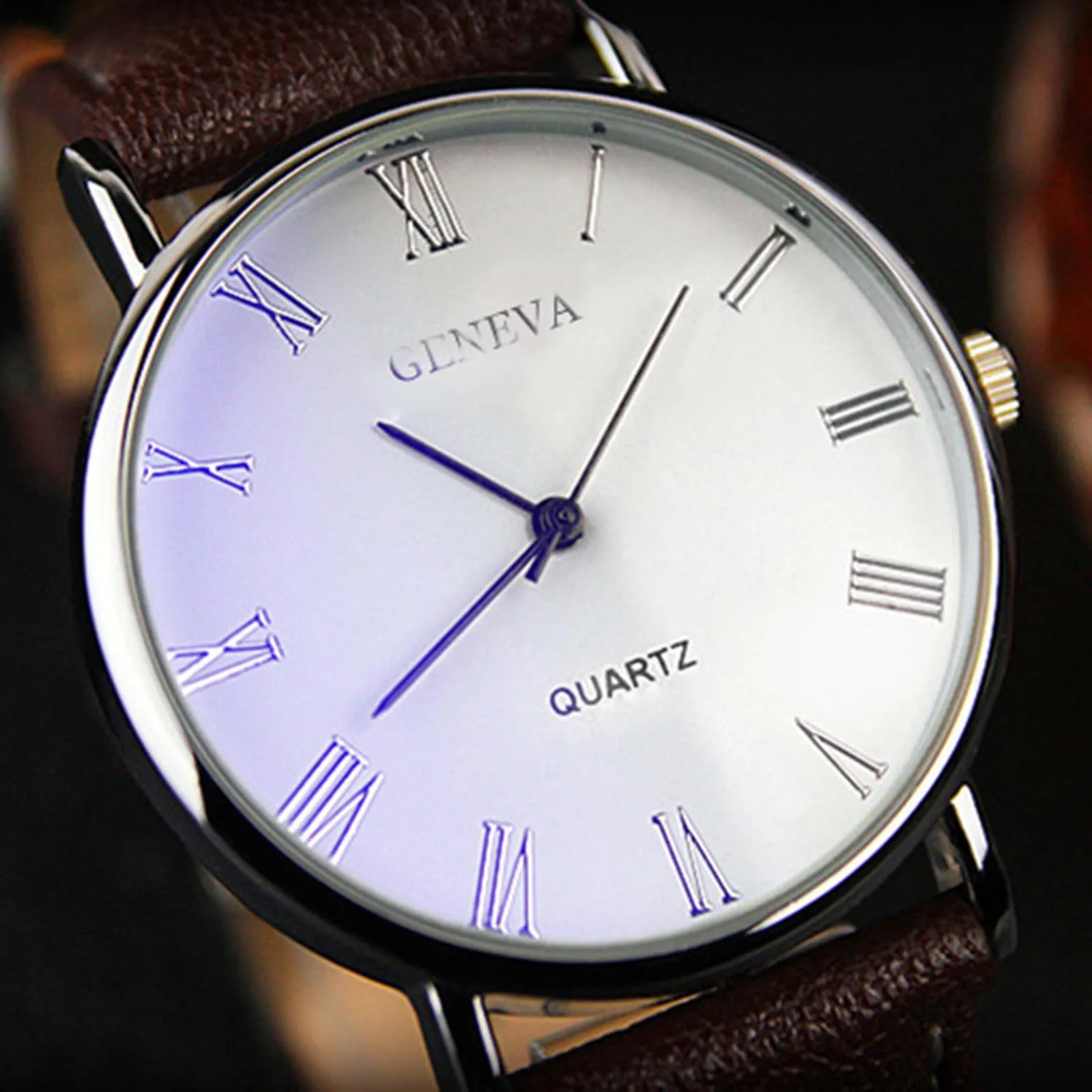 

Fashion MenS Watch Men Roman Numerals Blu-ray Faux Leather Band Quartz Analog Male Female Wrist Watches Casual Business