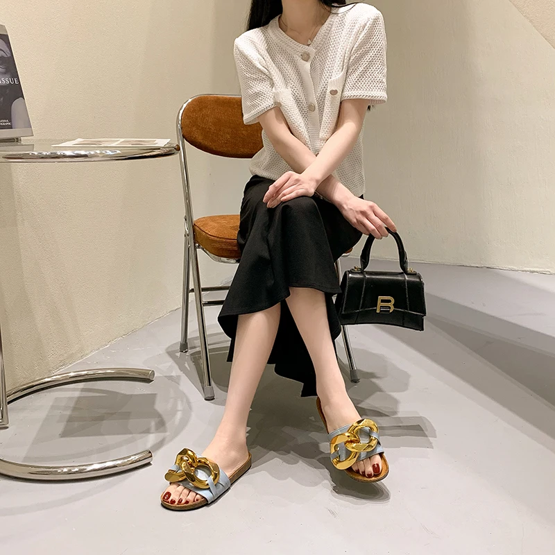 

Low Shoes Womens Slippers Outdoor Rivet Platform Slides Shale Female Beach Fashion Loafers Flat Soft Sabot Luxury Fabric Rubber