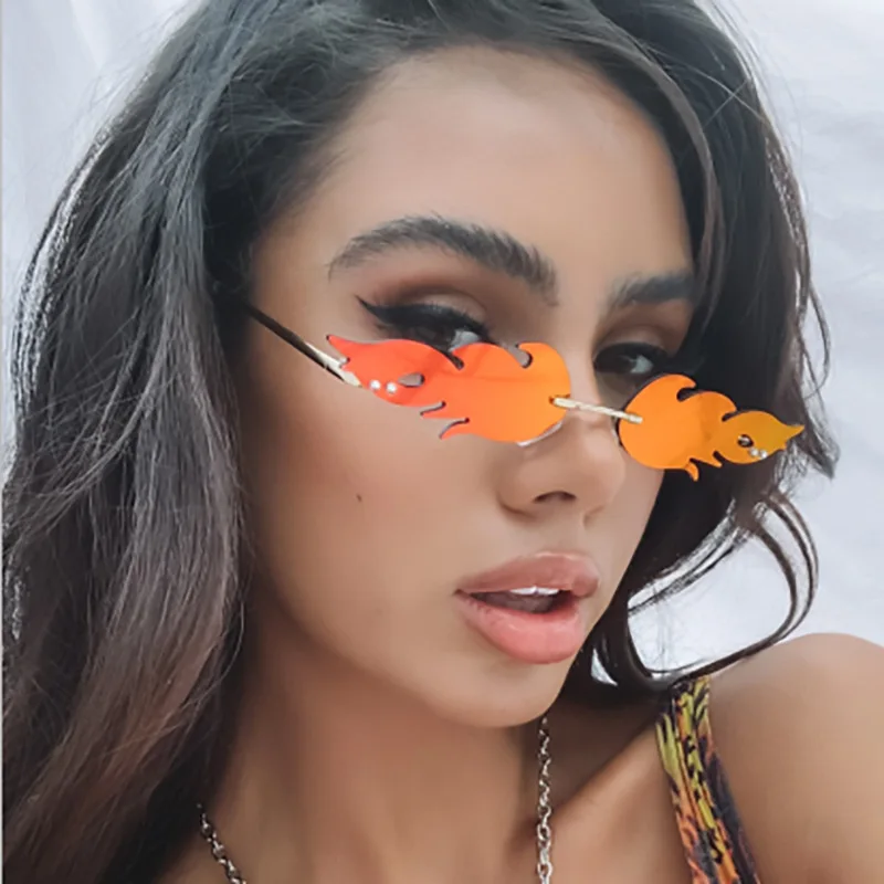 

Luxury Fashion Fire Flame Sunglasses Women Rimless Wave Sun Glasses Metal Shades Vintage Women Mirror Eyewear UV400