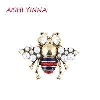 aishi yinna european and american catwalk models popular retro fashion temperament pearl diamond bee brooch cartoon brooch