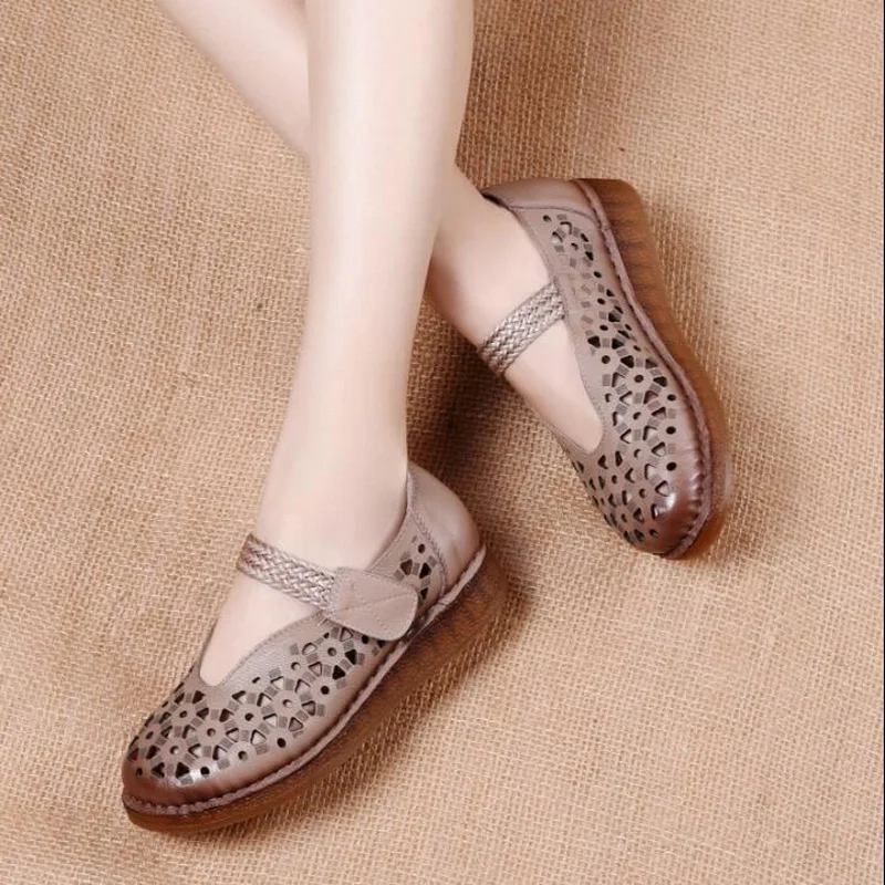 Handmade Women's Flats 2020 Summer Genuine Leather  Soft Bottom Ladies Shoes Hollow Hole Woman Retro Solid Gladiator Sandals
