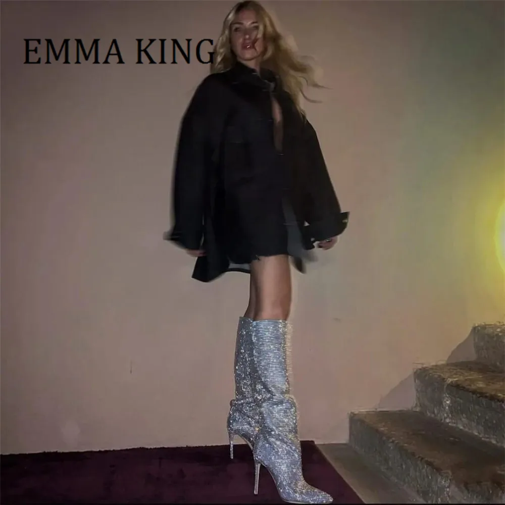 Женские замшевые сапоги до колена с кристаллами