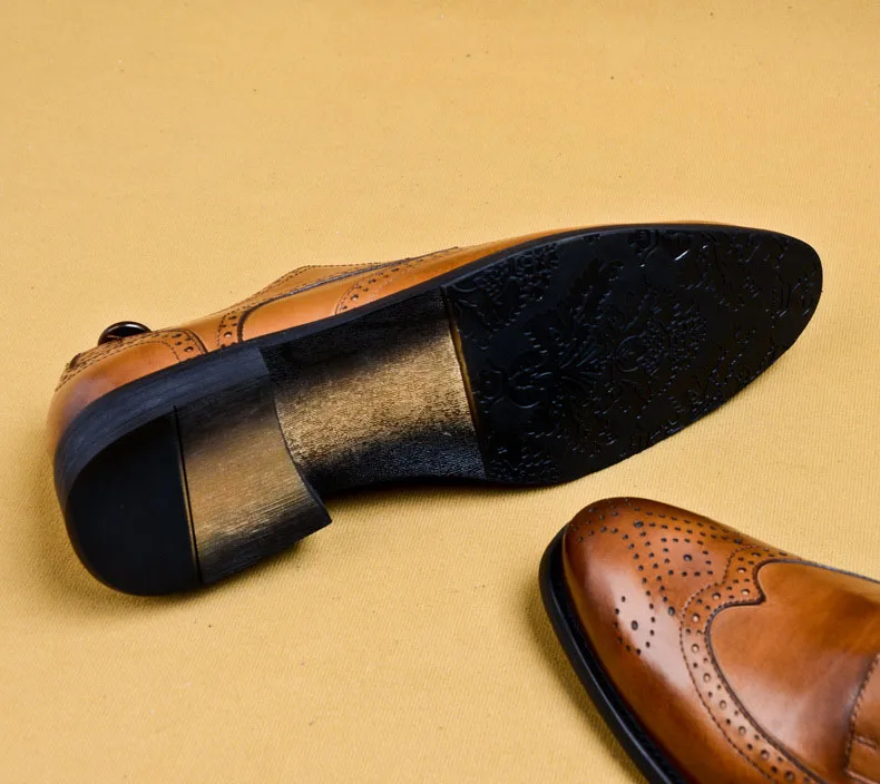 

Men's Shoes