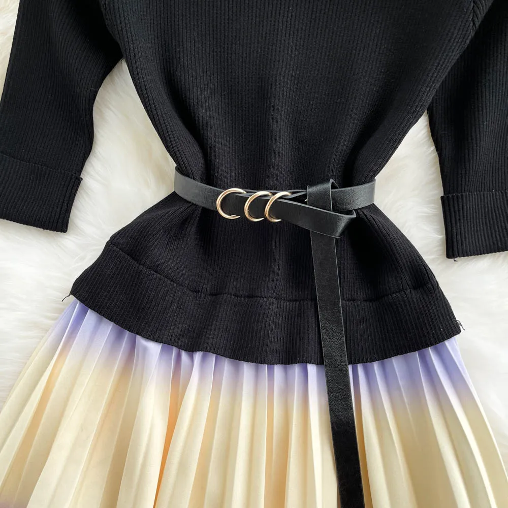 Женское трикотажное платье с ремнем элегантное плиссированное средней длины