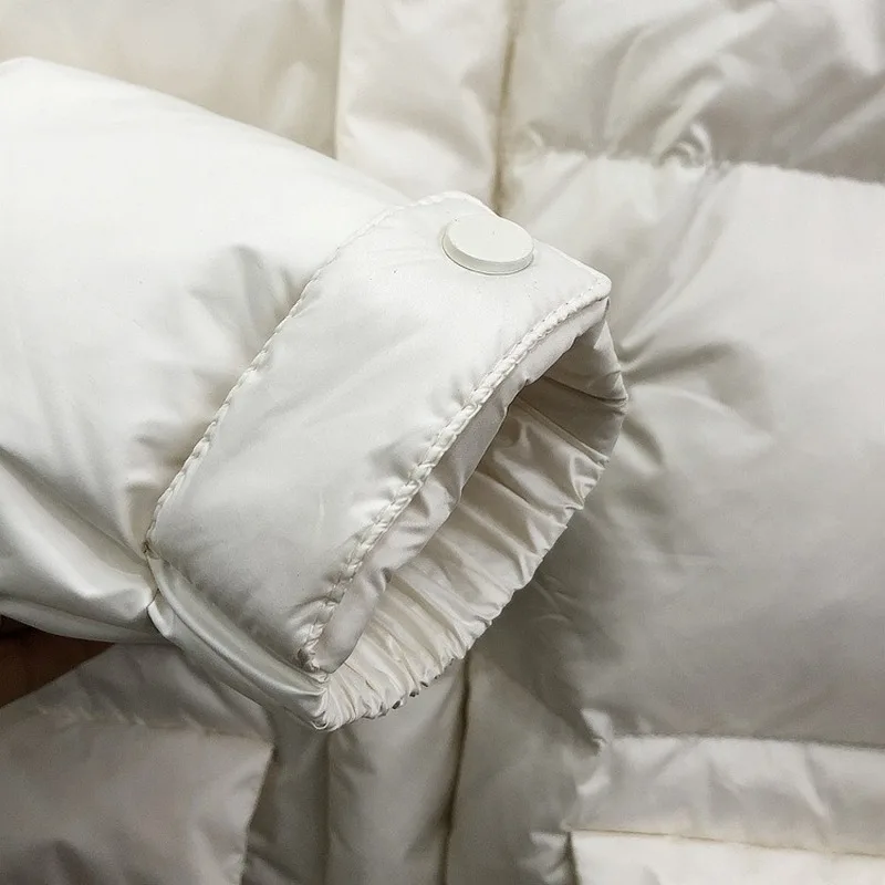 

Winter down jacket women's short loose and thin white duck down fashion horn buckle hooded small cotton jacket female trend