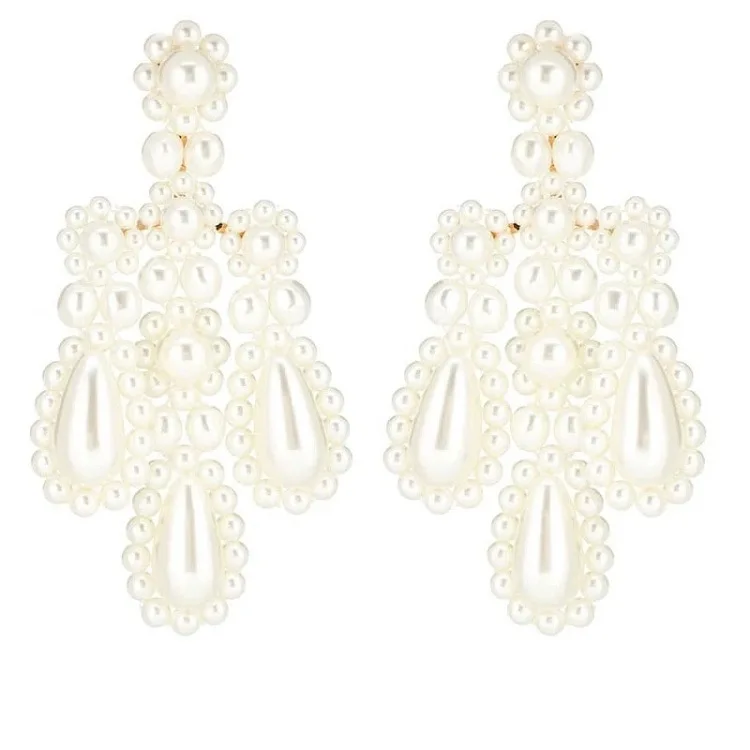 

New European and American fashion Pearl earrings exaggerated, punk earrings party elegant temperament women