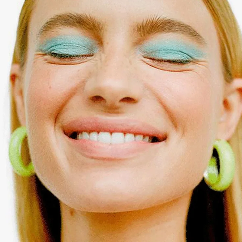 Новые акриловые серьги карамельных цветов женские модные в уличном стиле типа с