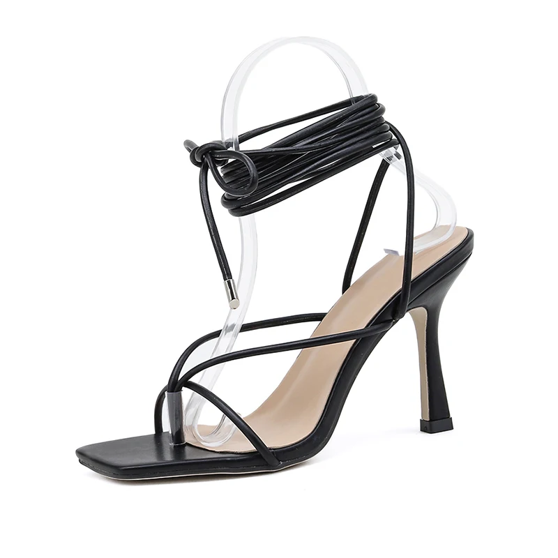 

New Summer Lace-up Sandals Narrow Strap Retro Square Toe High Heels Cross Strap Sandals Female V-shaped Design Shoes Female 2021