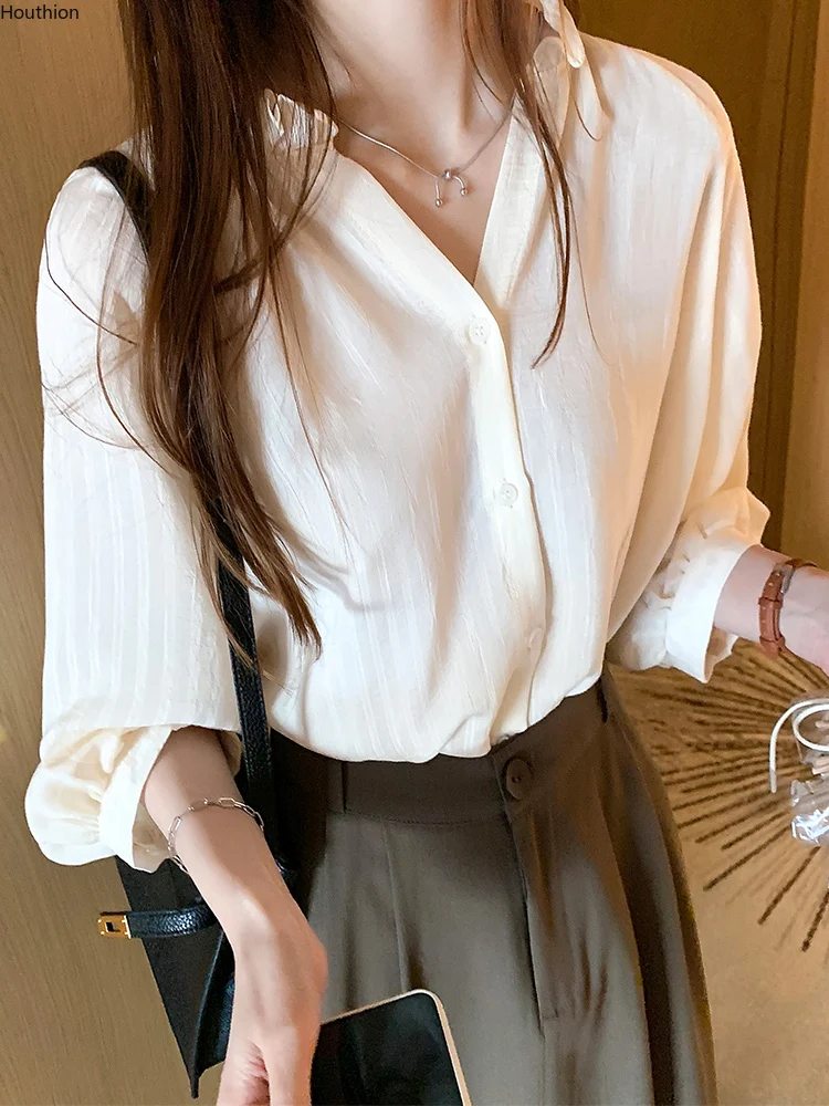

Новинка, женская блузка Houthion с длинными рукавами, свободный однотонный топ с V-образным вырезом, удобные модные блузки, Повседневная летняя ...