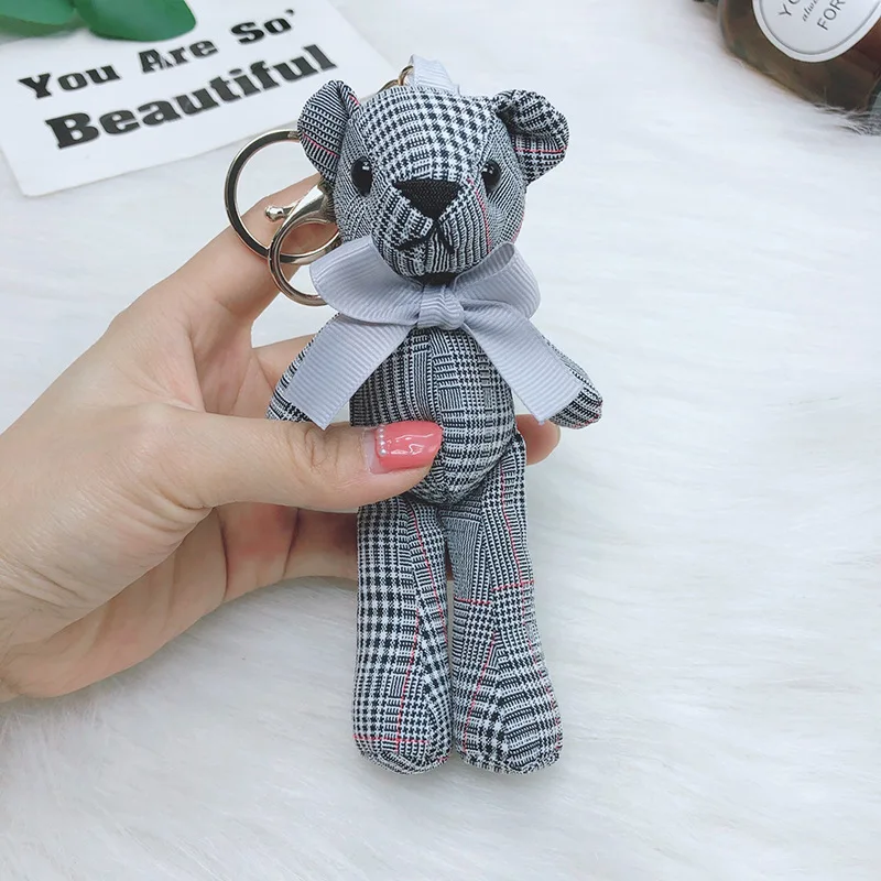 

Cute Cartoon Plaid Teddy Bear Keychains Sweet Heart Car Key Chain Children Bag Keyring Pendant Students Lovers Charm Best Gifts
