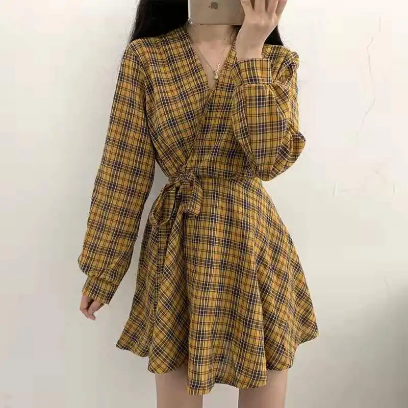 

2021 Spring Long Sleeve Dress Women Vintage Plaid Print V-Neck Mini Dress Korean High Waist Lace-Up Short Dresses Preppy Style