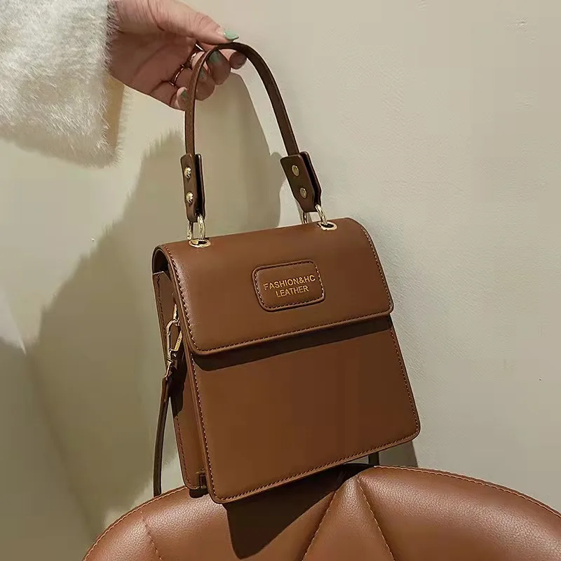 Luxury brand new fashion large-capacity versatile one-shoulder portable tote bucket bag