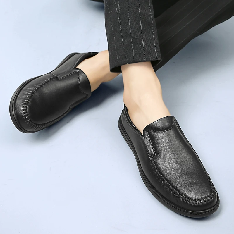

Men Black Casual Shoes Zapatos Informales De Hombre Men Leather Casual Shoes Leisure Flat Casuales 2020 New Breathable