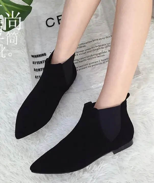 black cotton Ботильоны на Плоском Каблуке; зимние ботинки «Челси» с острым носком и эластичной лентой; Модные женские плюшевые Ботинки martin без застежки; удобные зимние ботинки - Цвет: black cotton