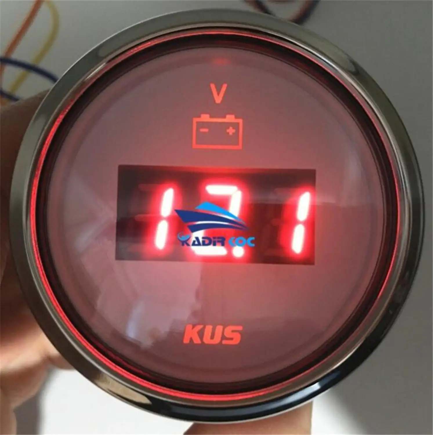 100% новый цифровой измеритель напряжения давления 12 В/24 В Вольтметр для лодки