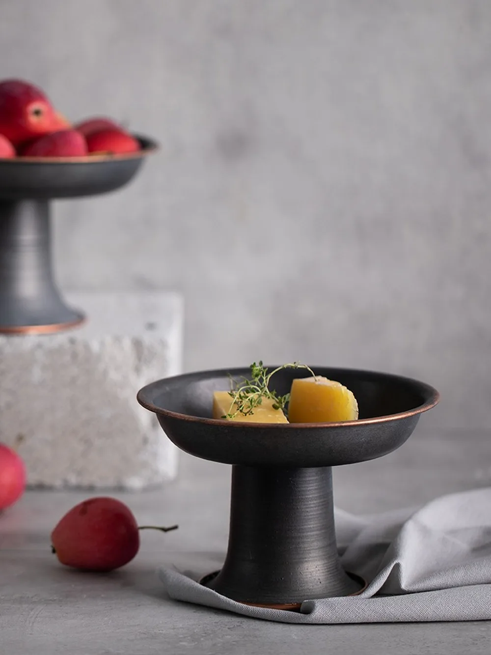 Фруктовая тарелка креативная железная художественная с высокой ногой